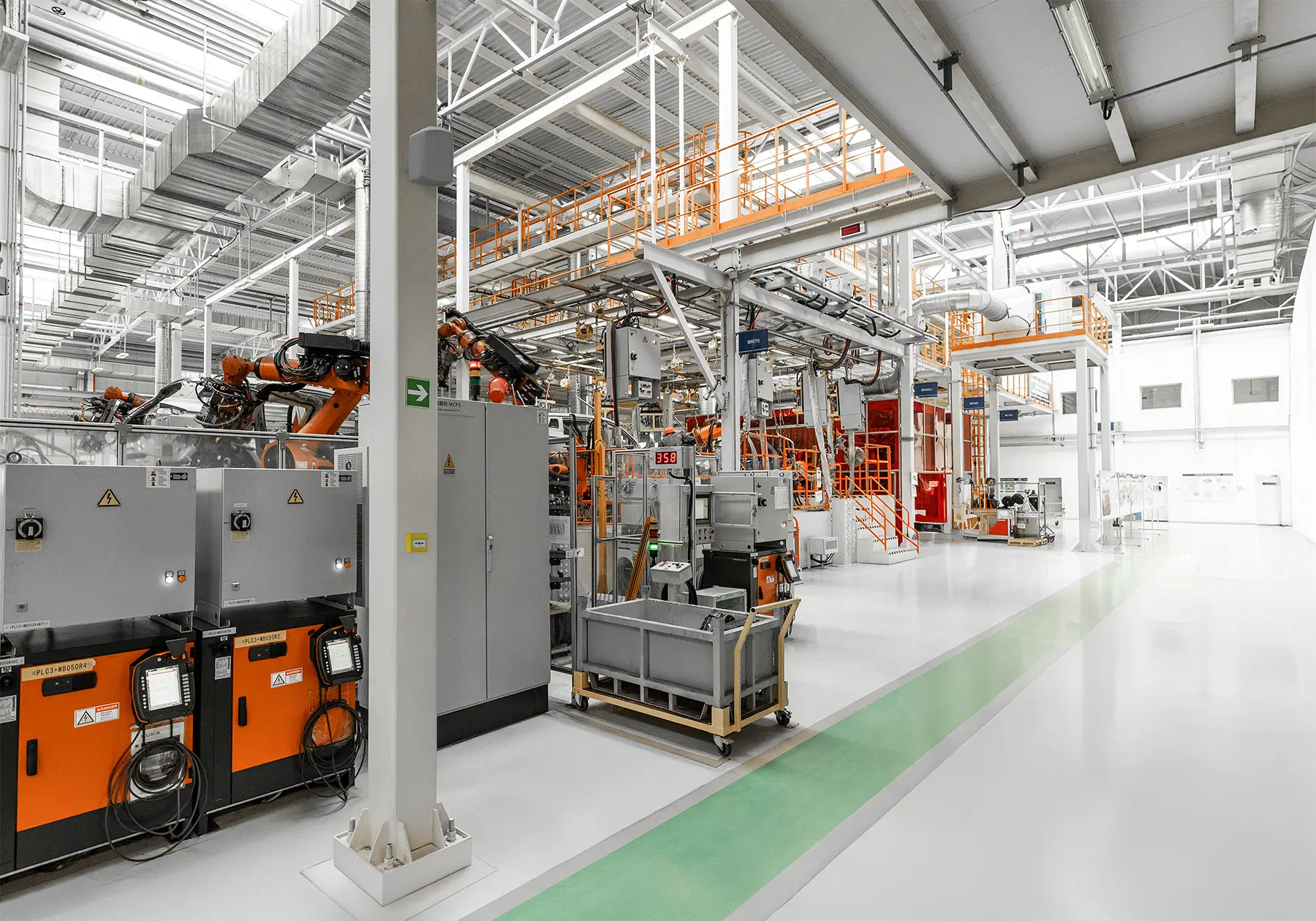 Homepage_Interactive_1800x1260 Industry